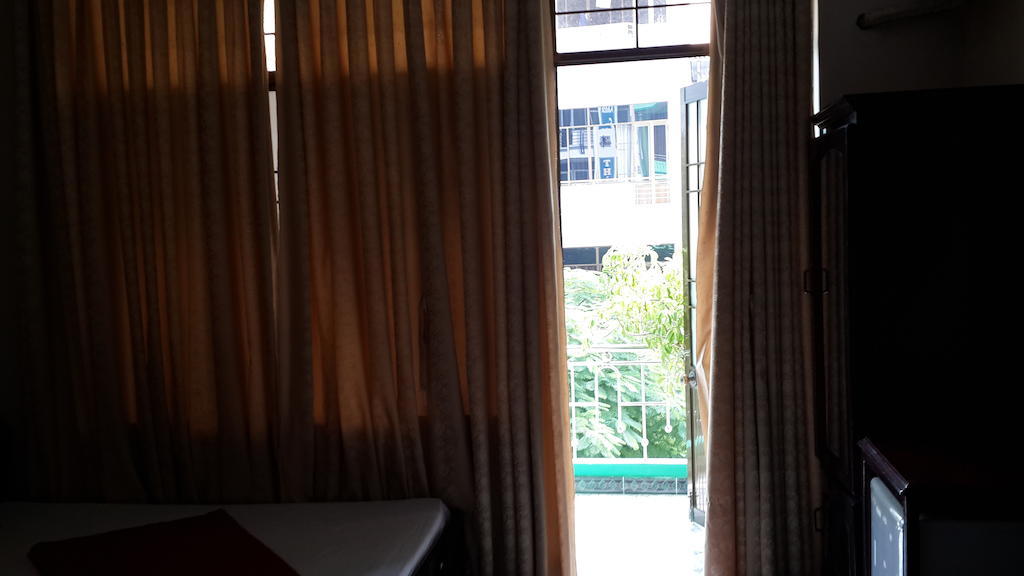 ฮวง ฮา โฮเต็ล Hotel ญาจาง ภายนอก รูปภาพ